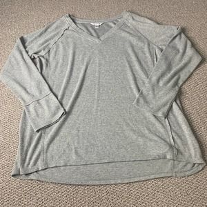 Wildfox womens T-Shirt Size Large Gray Waffle Knit Long Sleeves Thermal Pullover